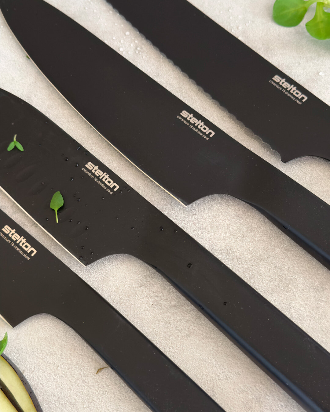 Robuste Stelton Pure Black kjøkkenkniver - 4 stk