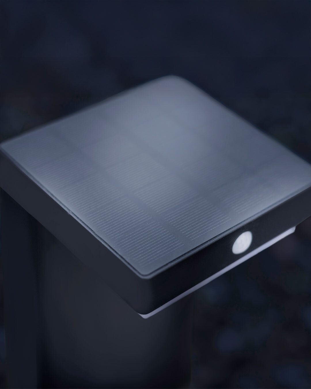 Solcellelampe med sensor